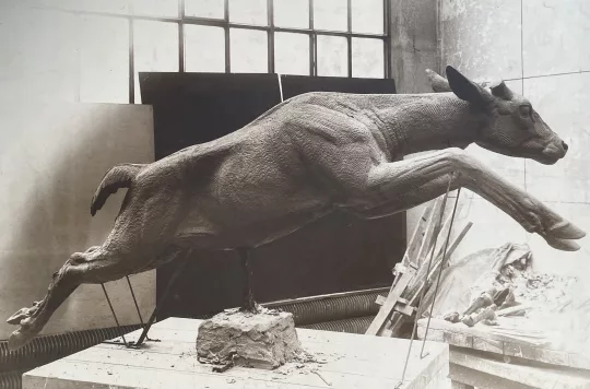 Paul JOUVE (1878-1973) - Daim bondissant, 1937.