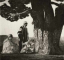 Paul JOUVE (1878-1973) - Arabes devant la tombe d'un marabout, Boghar 1908